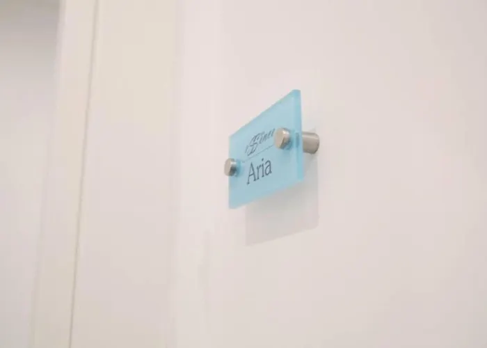 Essence Couette-café 4*