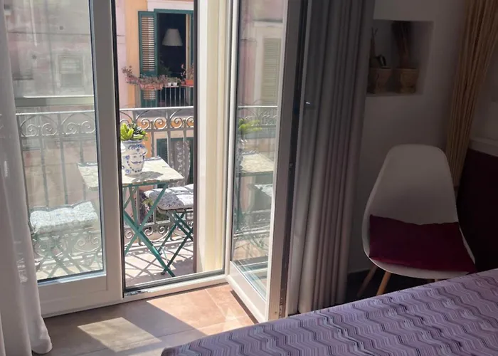 Couette-café Essence Barletta