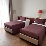 Oda ve Kahvaltı Essence