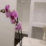 Oda ve Kahvaltı Essence