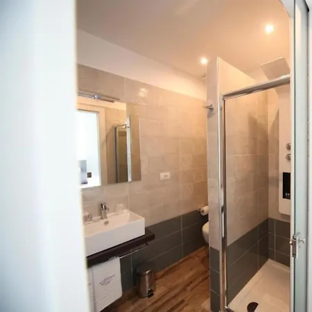 Essence Frühstückspension